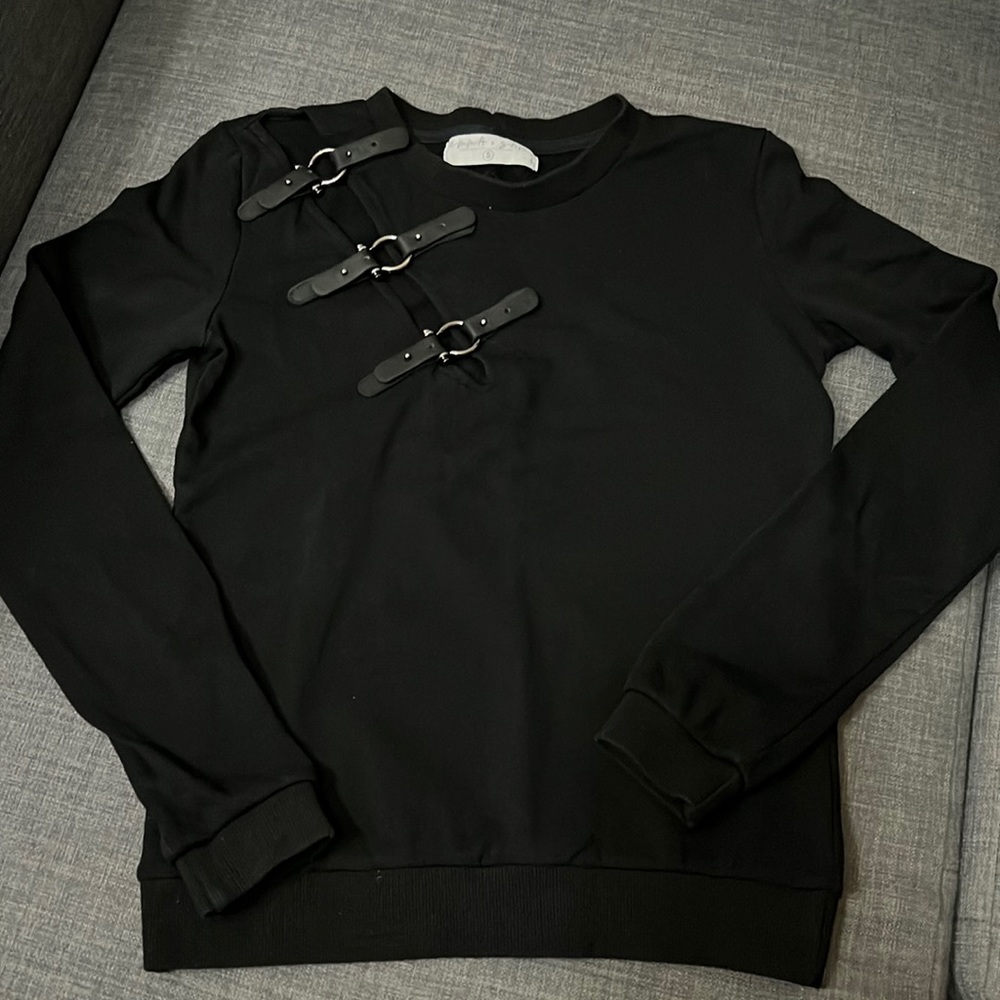 Women’s embellished sweatshirt